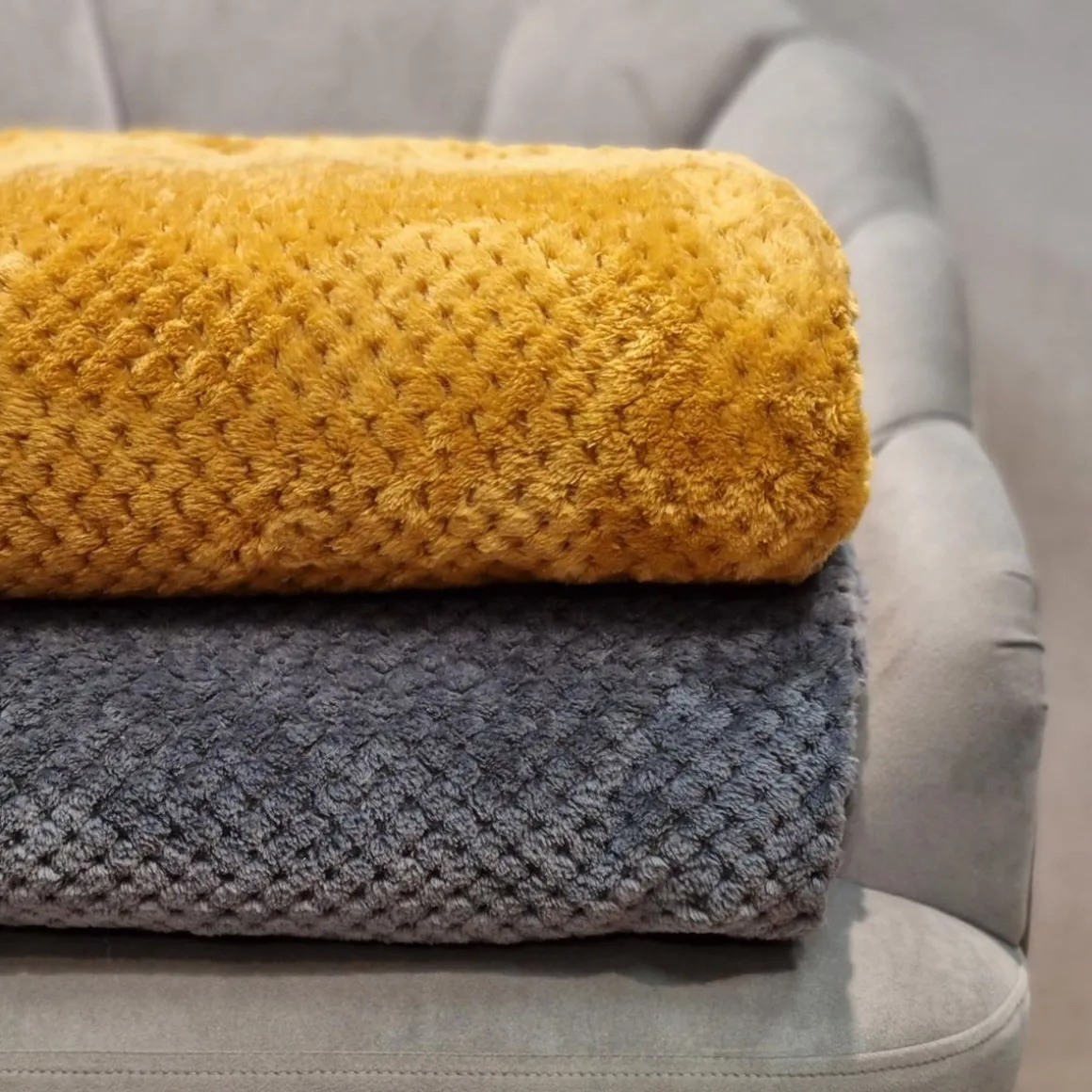 koc_noah_ziarnka_ryzu_x_c_4.webp Koc Noah Ziarnka Ryzu 150X200 Cm