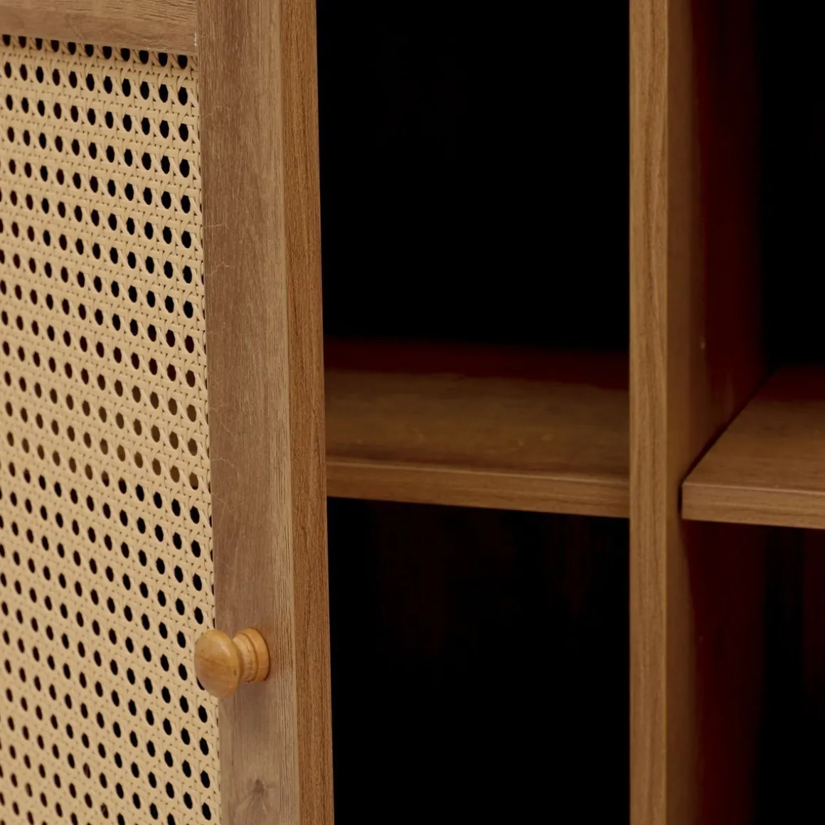 komoda_notto_z_rattanem_x_7-1.webp Komoda Notto Z Rattanem 74X35X86 Cm