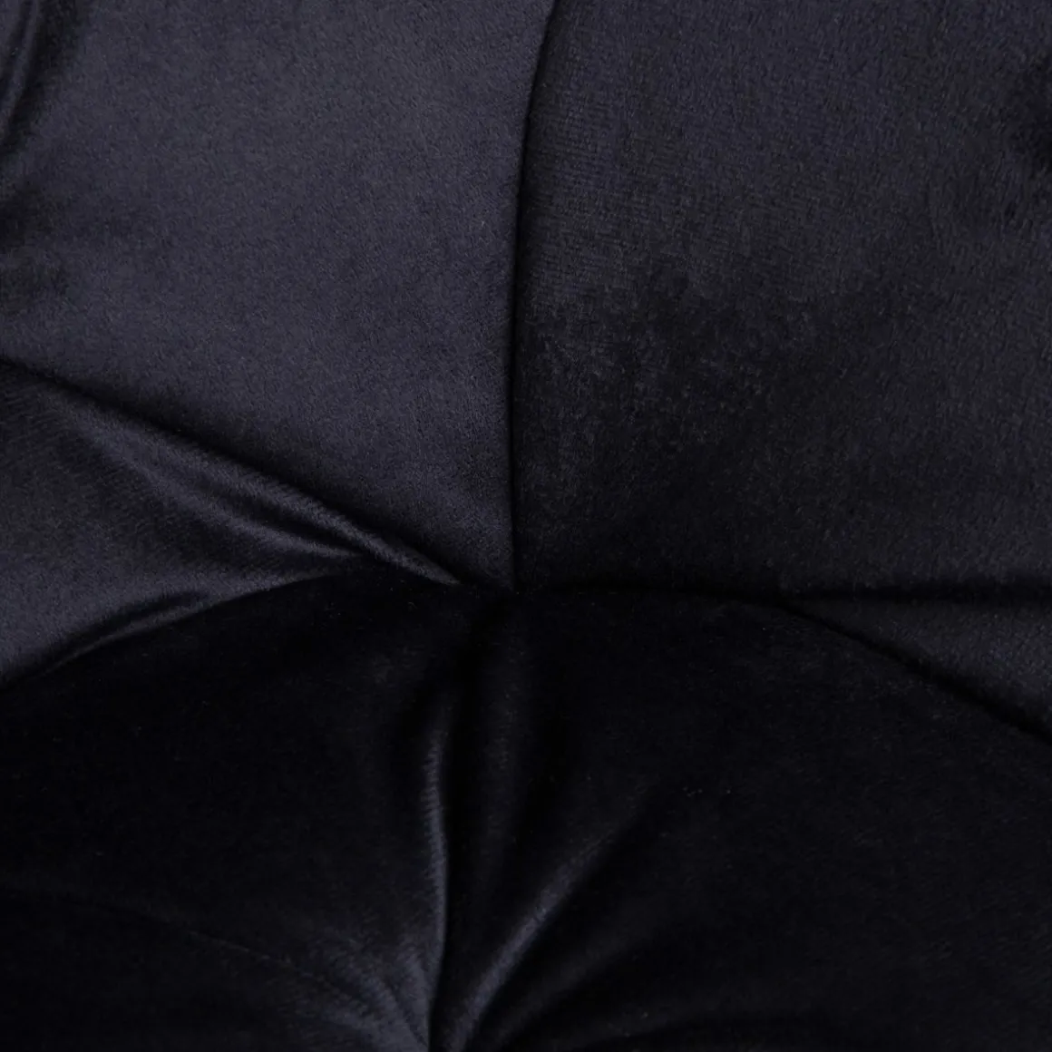 krzeslo_flossi_welurowe_o_5-4.webp Krzeslo Flossi Welurowe Obrotowe Czarne 57X65X90 Cm