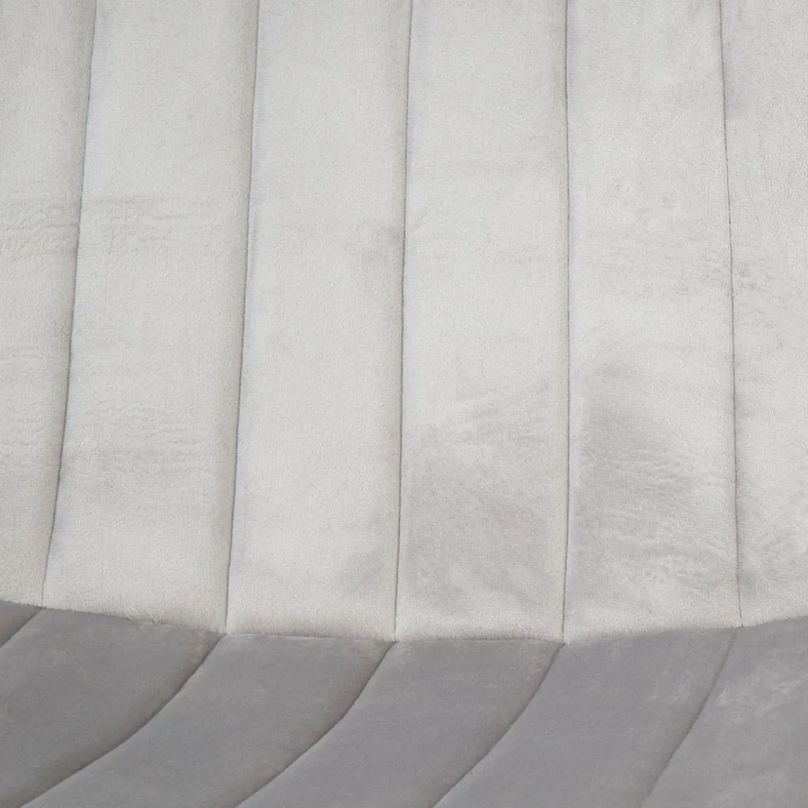 krzeslo_golick_welurowe_j_5.webp Krzeslo Golick Welurowe Jasnoszare 44X57X88 Cm