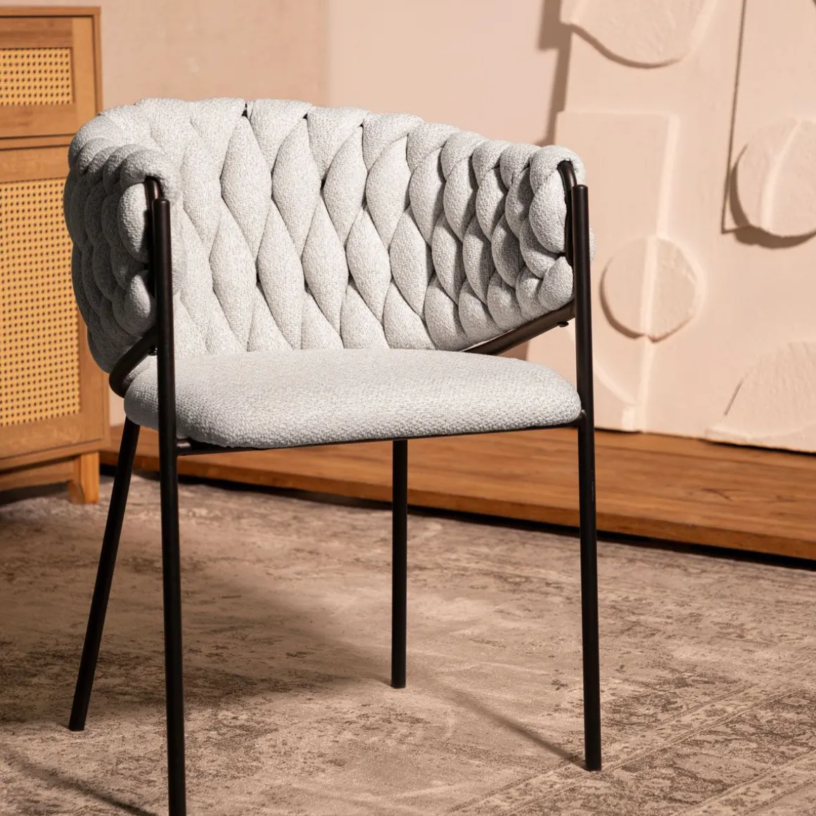 krzeslo_merle_szare_xx_cm_0.webp Krzeslo Merle Szare 57X59X78 Cm