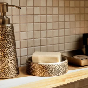 Mydelniczka Araria Zlota Z Ozdobnymi Wytloczeniami 12X12X3 Cm