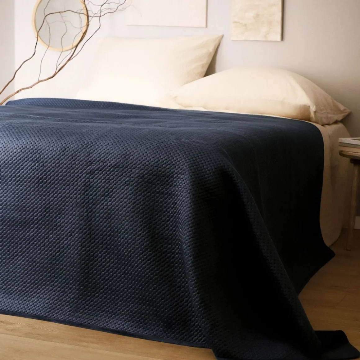 narzuta_zemi_welurowa_gra_0.webp Narzuta Zemi Welurowa Granatowa 200X220 Cm