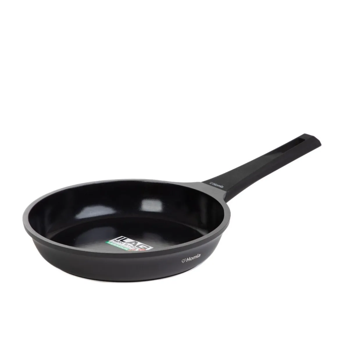 patelnia_tristan_z_powlok_0-1.webp Patelnia Tristan Z Powloka Ceramiczna Ilag Czarna 24 Cm