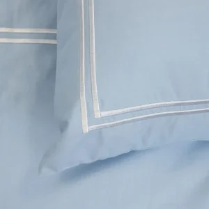 Pościel Gabriele Perkalowa Niebieska Z Haftem Premium 200X220 + 2*50X60 Cm