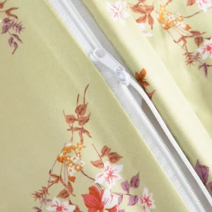 Pościel Iberis Z Mikrofibry W Kwiaty 200X220 Cm