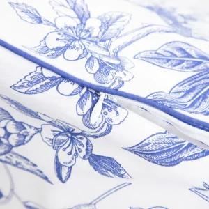 Pościel Miriel Bawelniana W Kwiaty Z Niebieska Lamowka 160X200 + 2*50X60 Cm