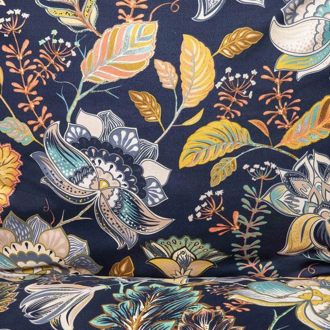 pociel_otamo_z_mikrofibry_7.webp Pościel Otamo Z Mikrofibry W Liscie I Kwiaty 200X220 Cm