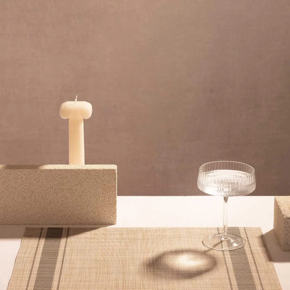 podkladka_do_jadalni_ape__0.webp Podkladka Do Jadalni Ape Bezowa 30X45 Cm