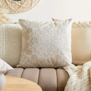 Poszewka Anga W Haftowany Wzor 45X45 Cm