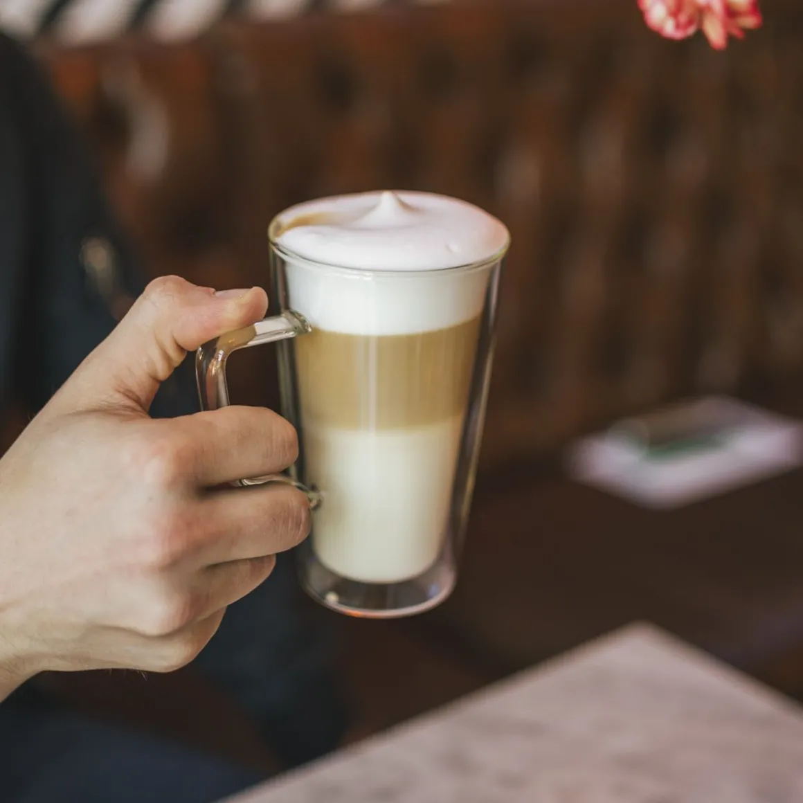 zestaw_szklanek_diva_z_po_7.webp Zestaw Szklanek Diva Z Podwojna Scianka 2 Szt. 350 Ml